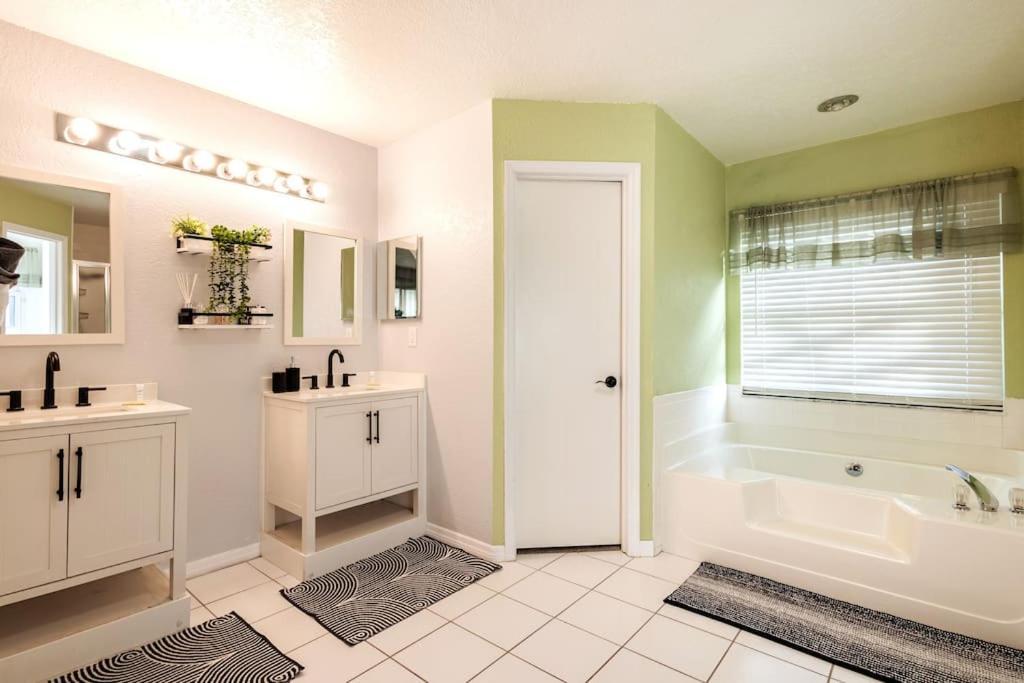 13 Mins From Disney Arcade, Private Pool, & Themed Rooms Orlando Ngoại thất bức ảnh