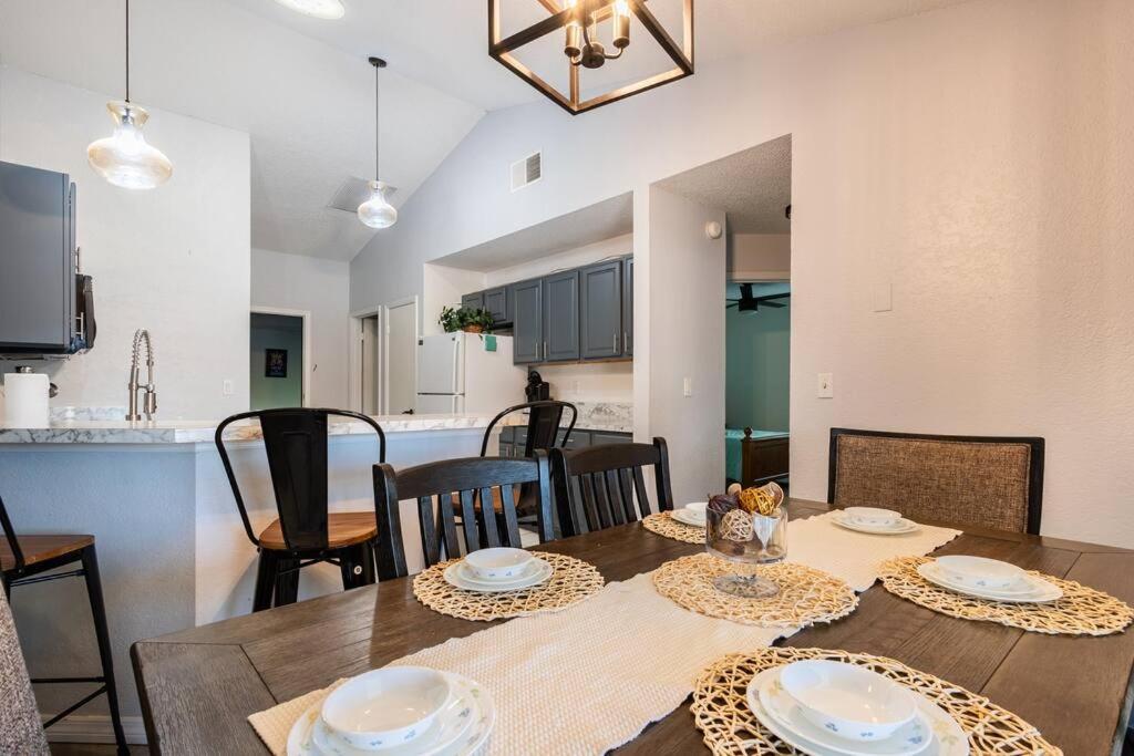 13 Mins From Disney Arcade, Private Pool, & Themed Rooms Orlando Ngoại thất bức ảnh