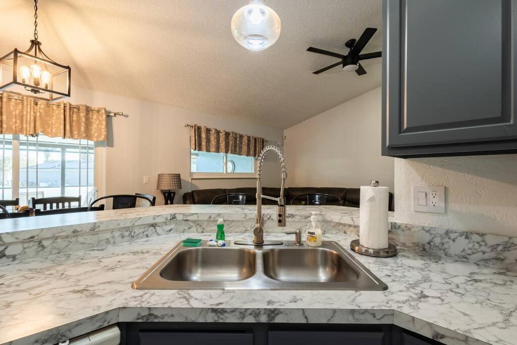 13 Mins From Disney Arcade, Private Pool, & Themed Rooms Orlando Ngoại thất bức ảnh